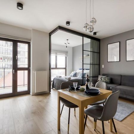 Warsaw Night Apartments Metro Plocka Экстерьер фото